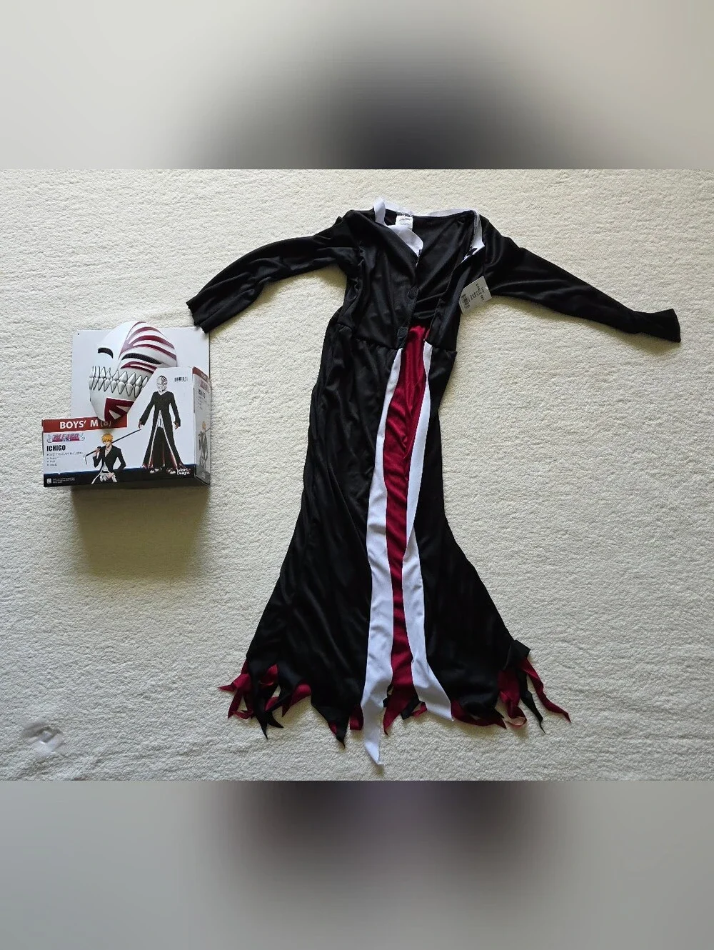New Bleach Ichigo Halloween costume Iconic mask and robe complete outfit size 8 - Picture 3 of 6